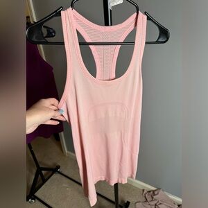 132. Lululemon swiftly tech tank.